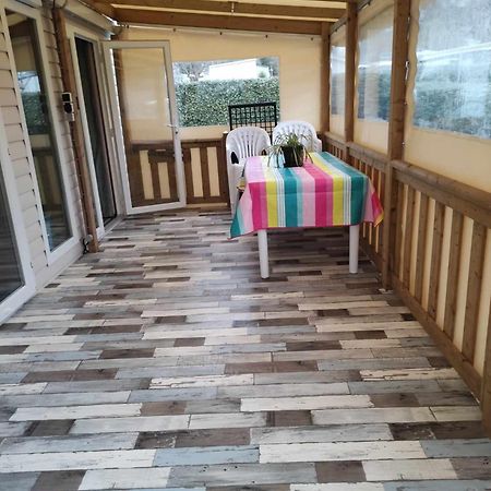 Mobil-Home 6/8 Personnes Au Domaine De Kerlann, Пон-Авен Екстериор снимка