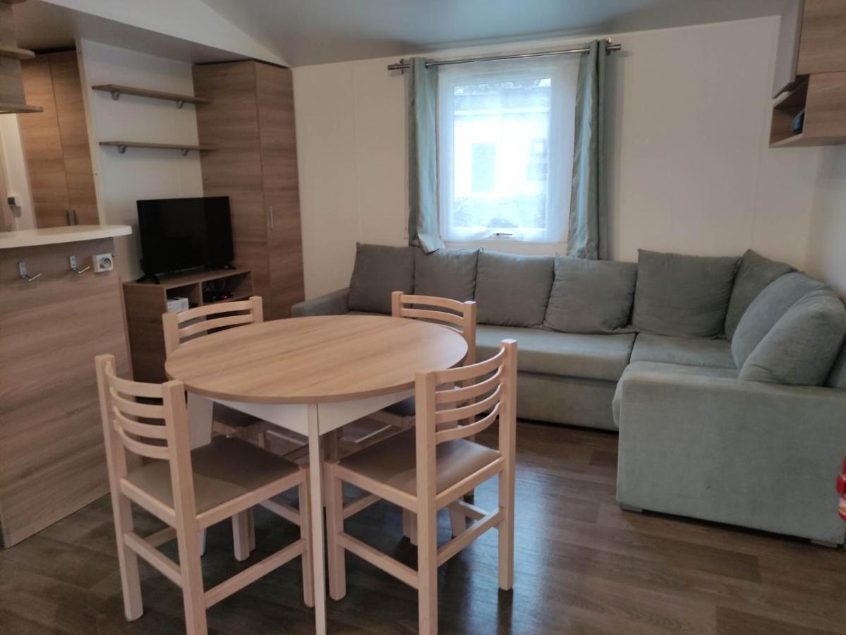Mobil-Home 6/8 Personnes Au Domaine De Kerlann, Пон-Авен Екстериор снимка